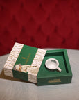 Tazza da cappuccino in ceramica con piattino