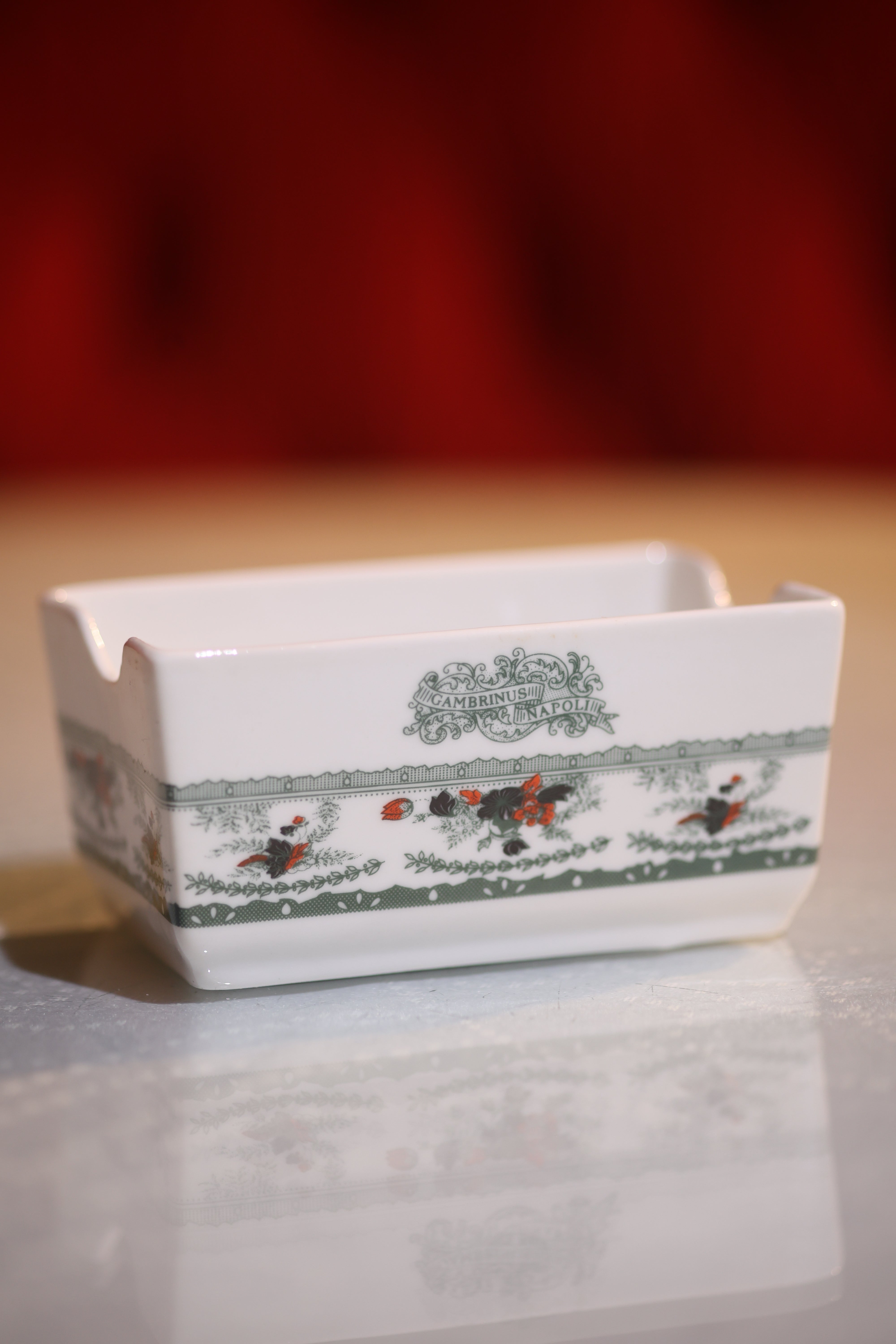 Dispenser per lo zucchero