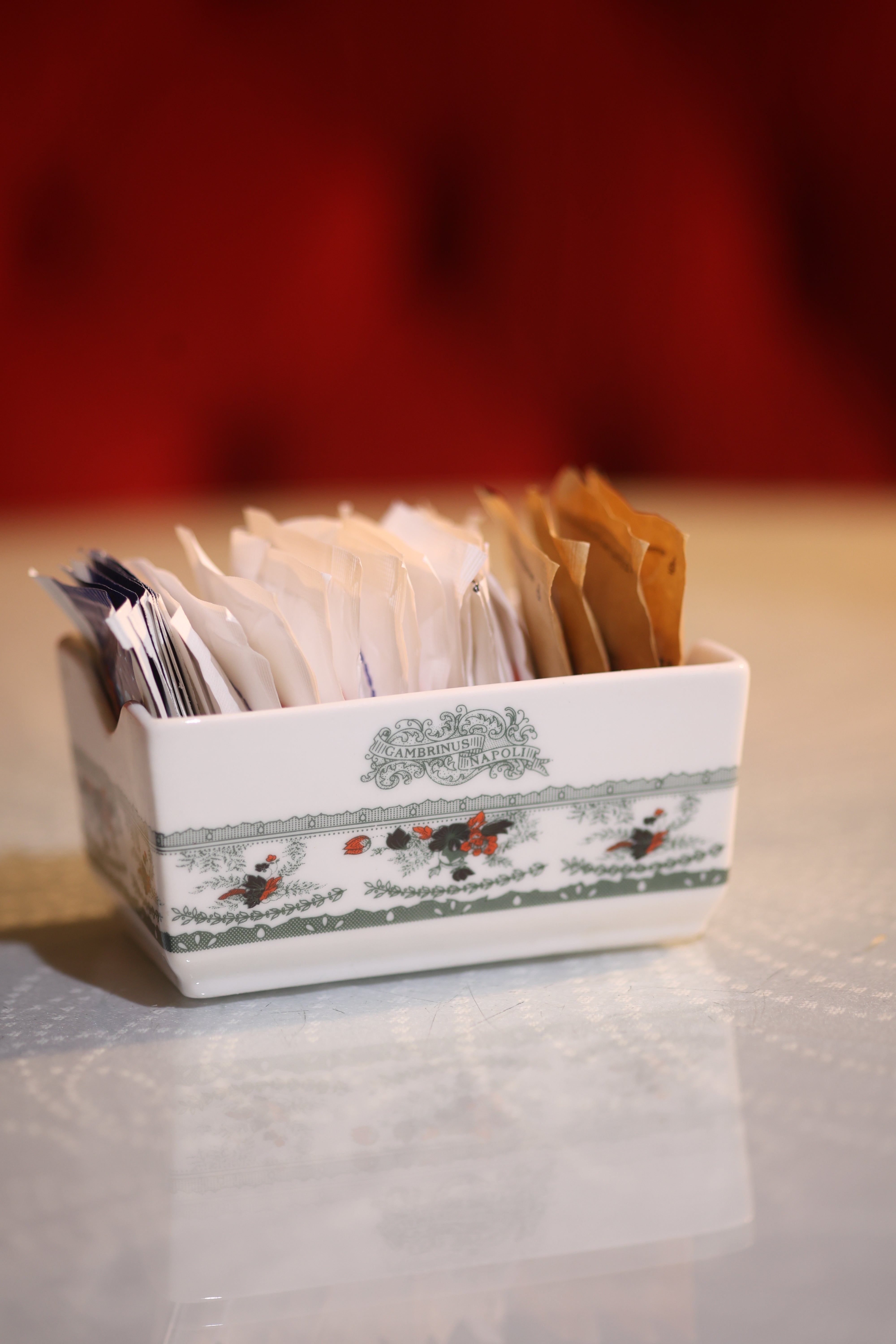 Dispenser per lo zucchero