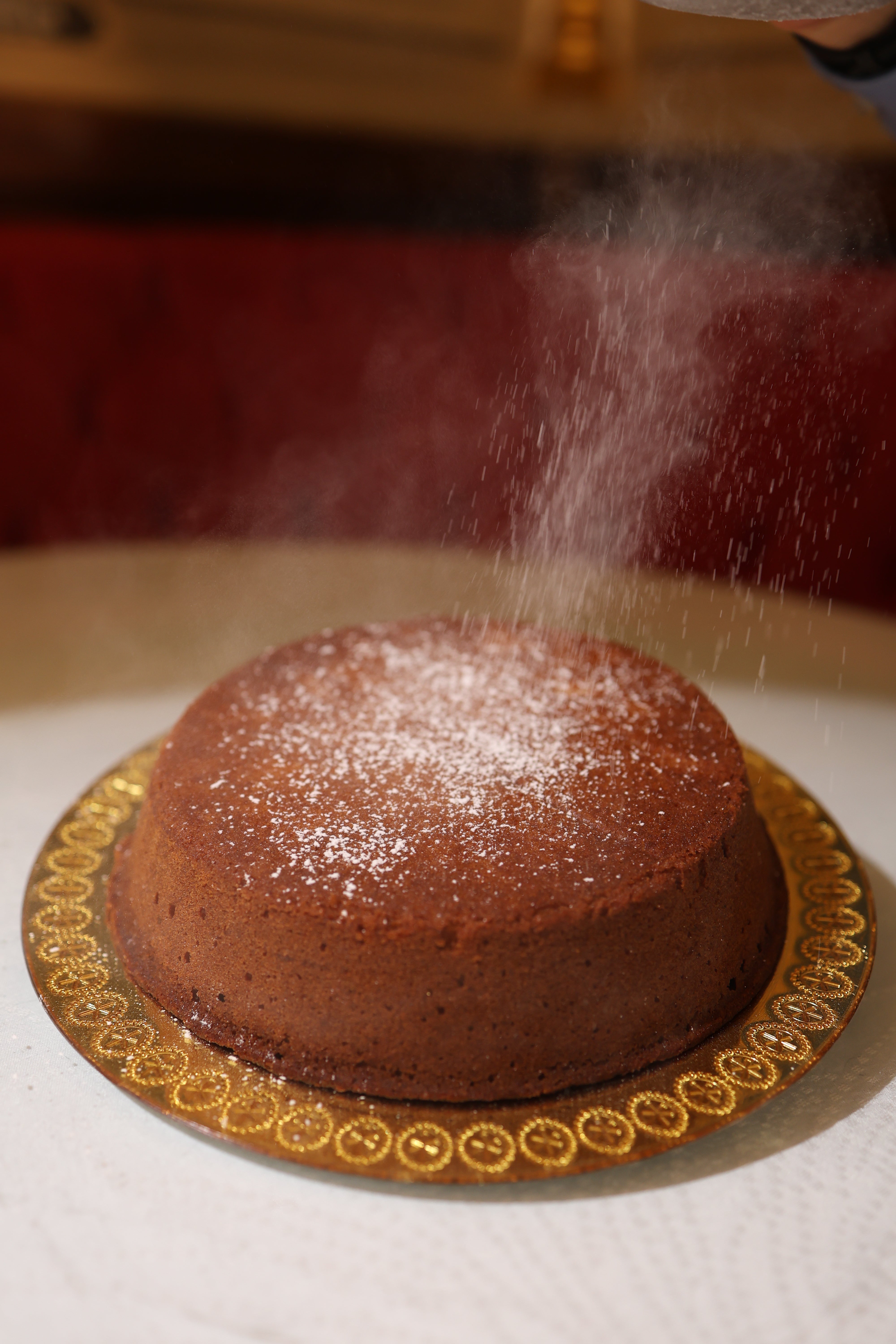 Torta Caprese al limone